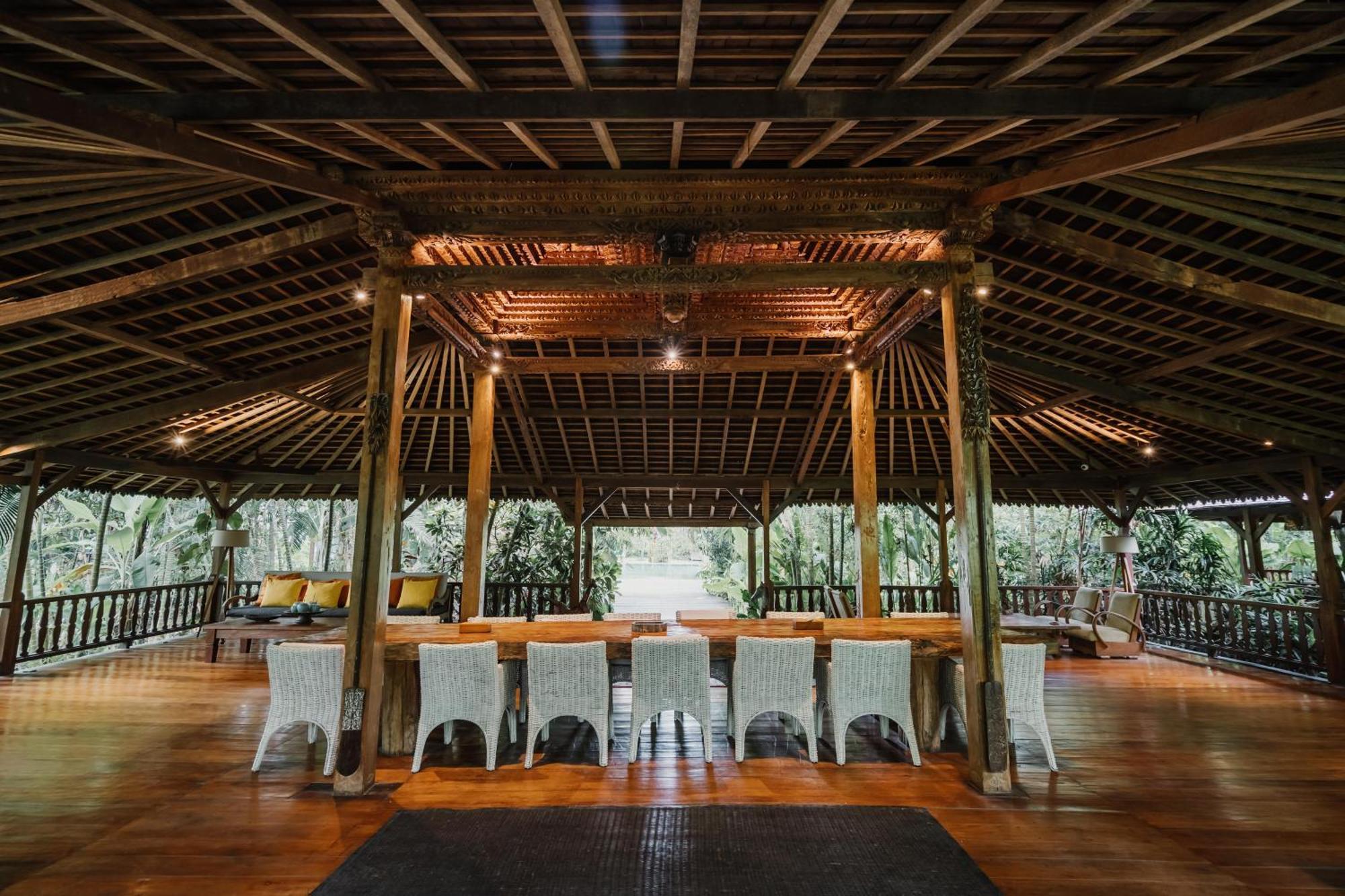 Kropak Canggu Buitenkant foto