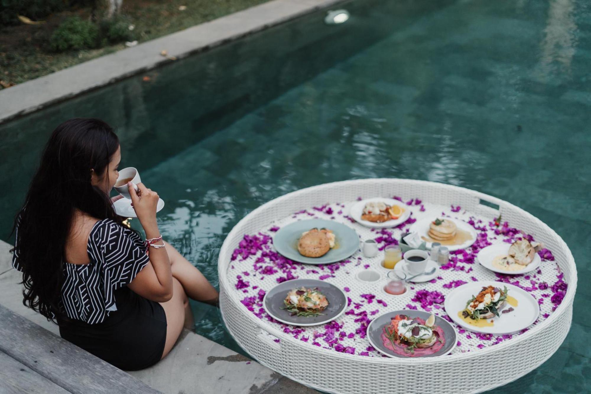 Kropak Canggu Buitenkant foto
