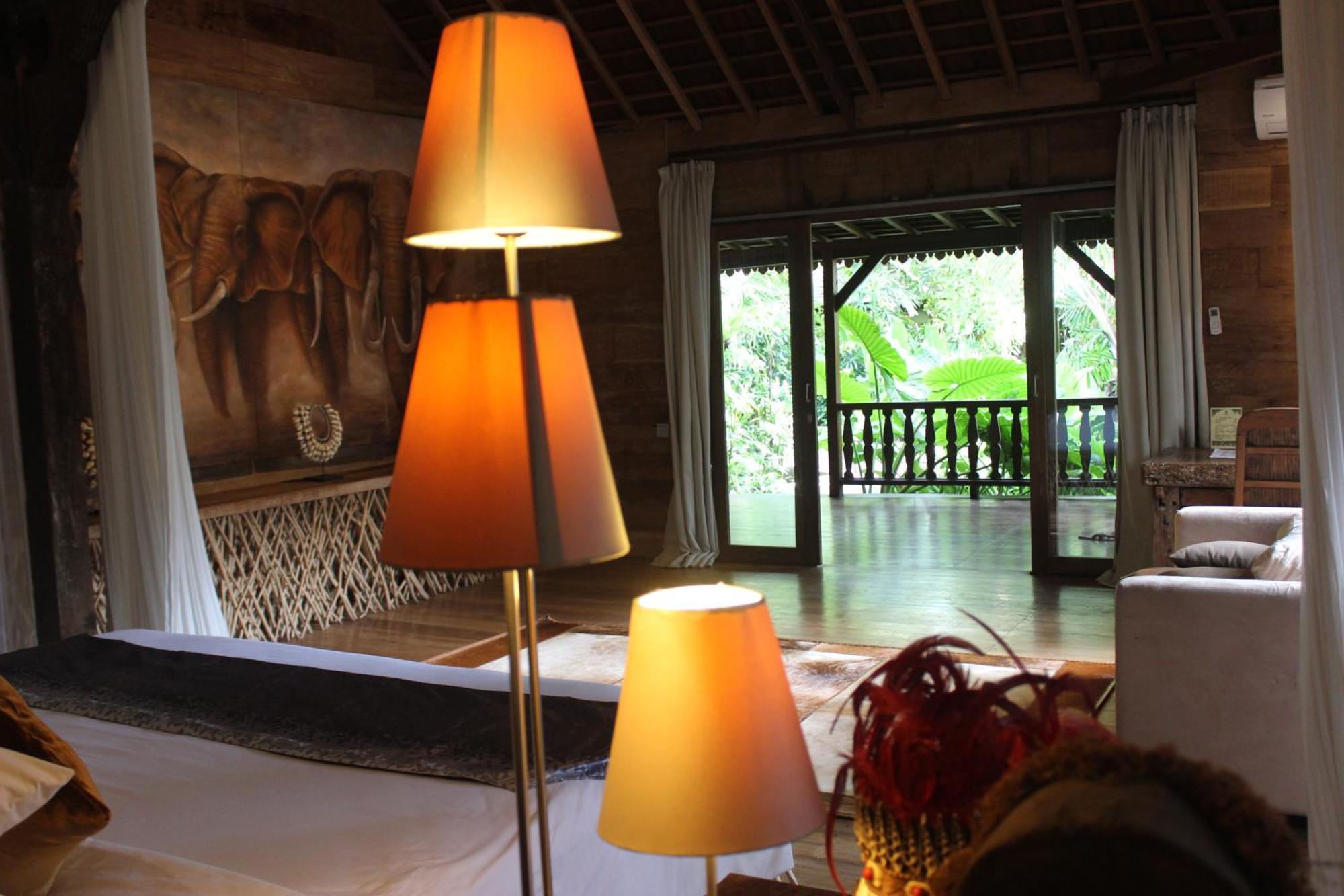 Kropak Canggu Buitenkant foto